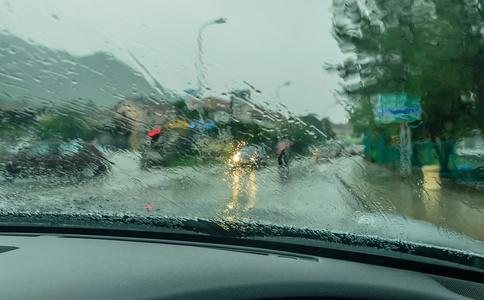 浙江外地车主雨天出行 - 浙江外地车牌能下高速吗  第3张